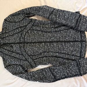 Lululemon black and white define jacket